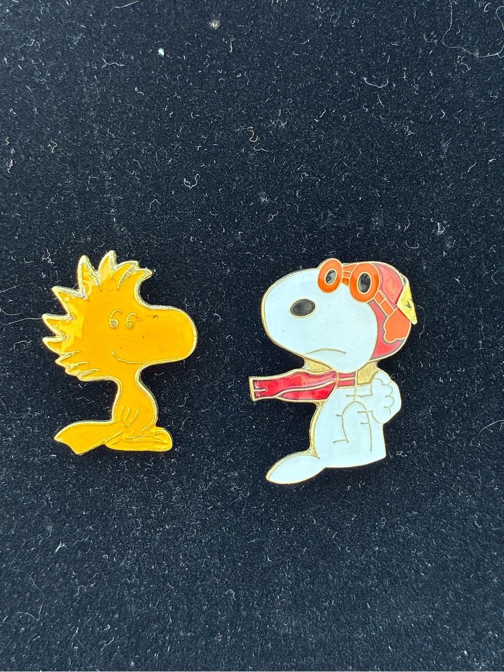 Vintage Aviva Peanuts Snoopy Flying Ace & Woodstock Enamel Lapel Backpack Pins